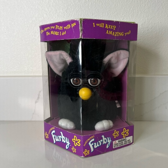 Vintage Furby 1998 Black Tiger Electronics Model 70-800 Box Included - Picture 1 of 9